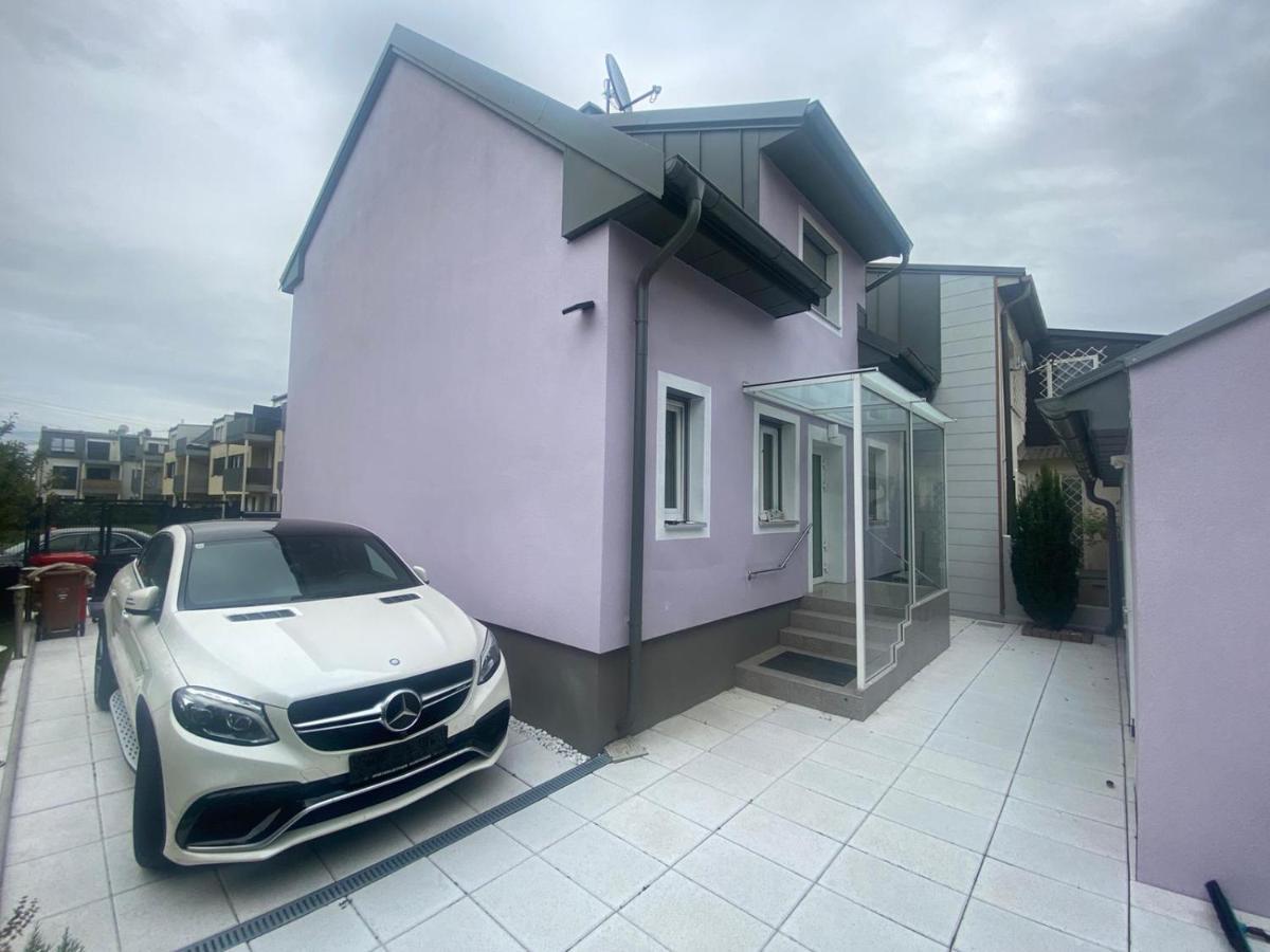 Einfamillienhaus Apartment Rustenfeld Exterior photo